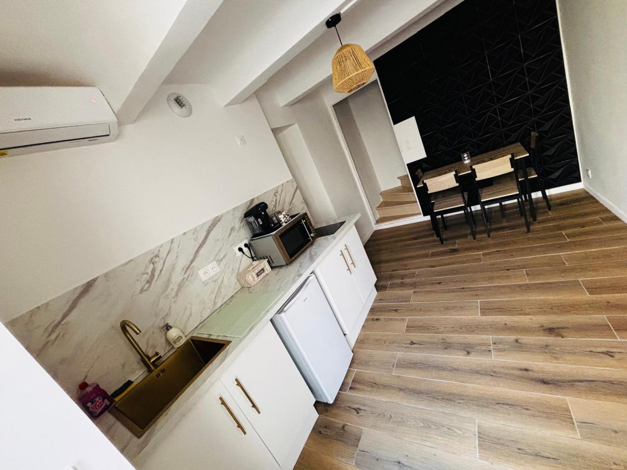 Nid'Ange Hotel Piolenc Екстериор снимка