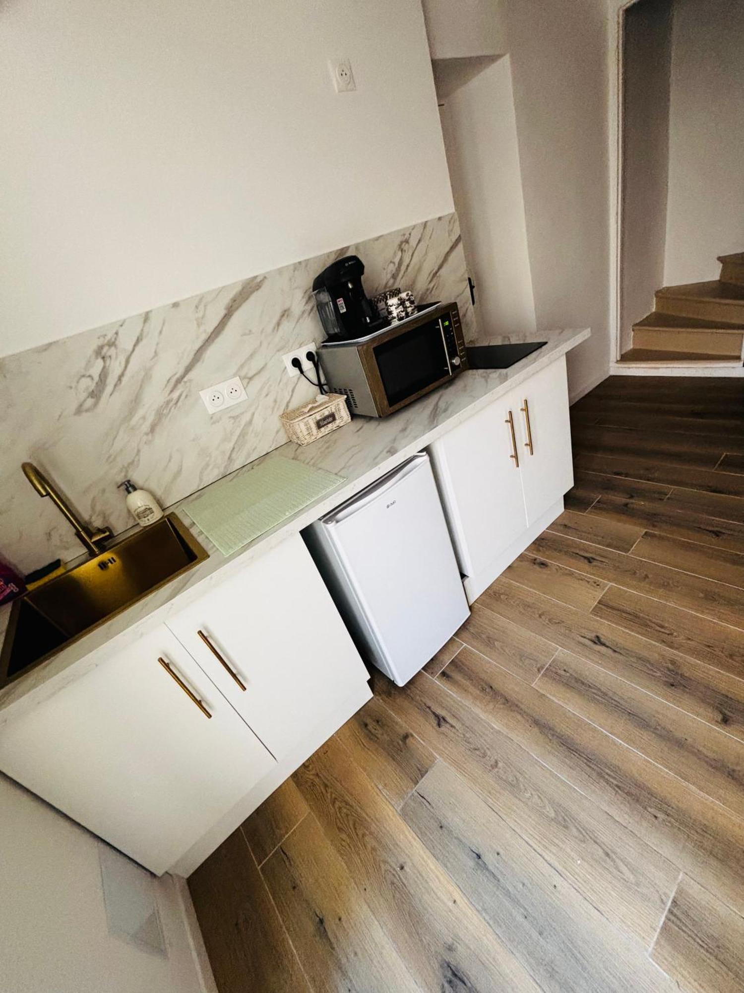 Nid'Ange Hotel Piolenc Екстериор снимка