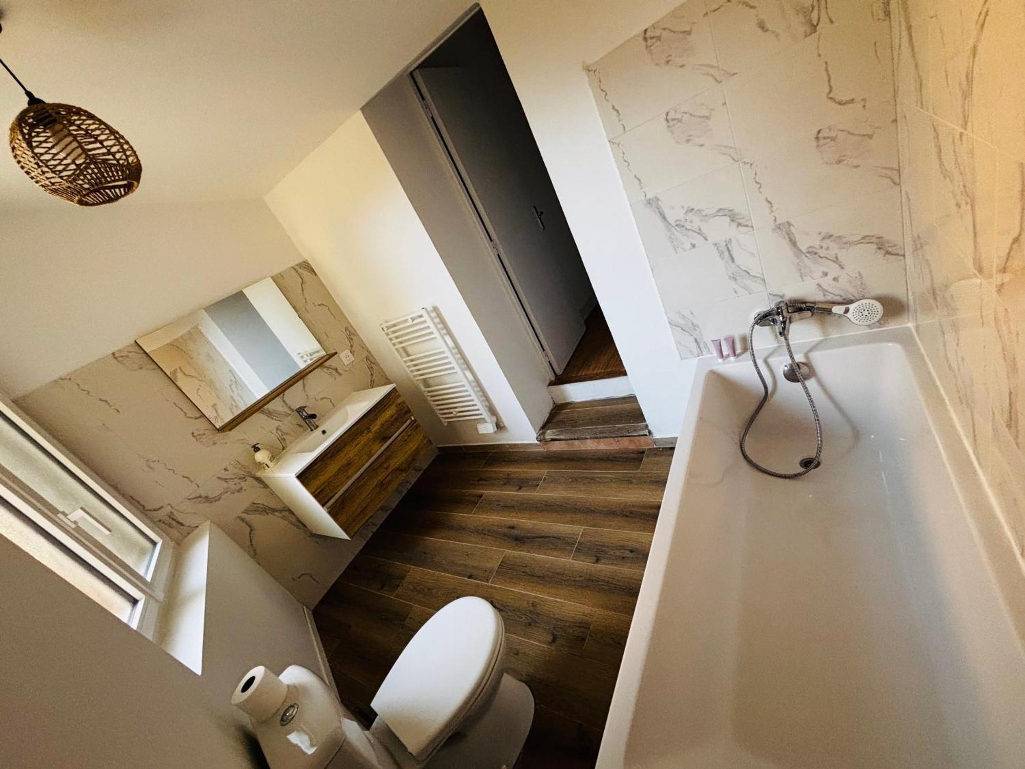 Nid'Ange Hotel Piolenc Екстериор снимка